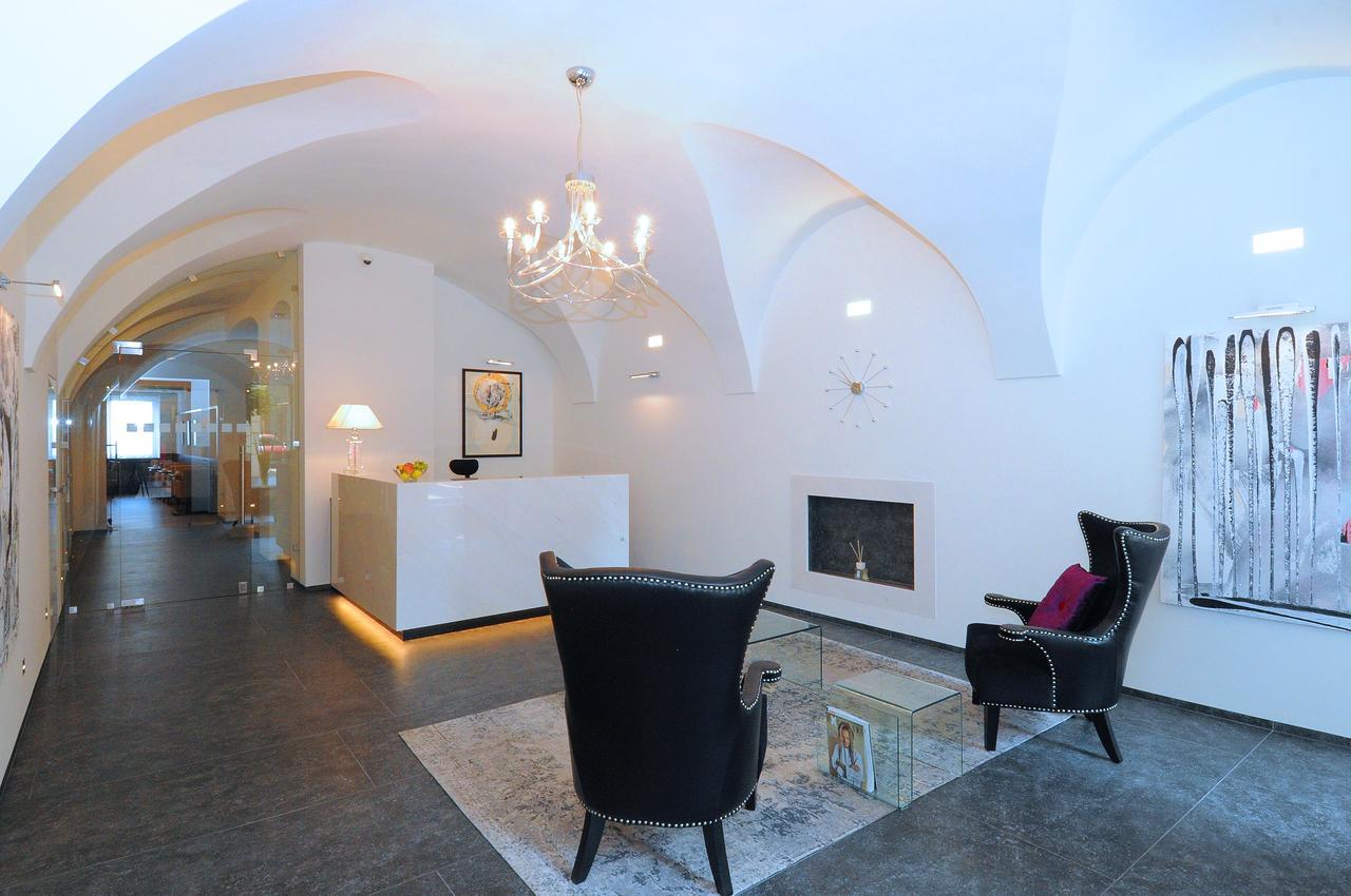 Hotel Kramer Opava Kültér fotó